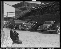 Death Valley - Ryan. Jane [Bouse] in Despair about Car - Trouble. [negative]