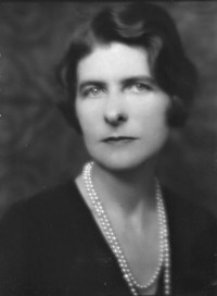 Mrs. Leon L. [Elizabeth] Roos