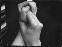 [Hands. Unidentified person.] [negative]