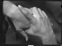 [Hands. Unidentified person.] [negative]