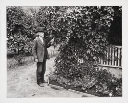 Luther Burbank near the porch of his home