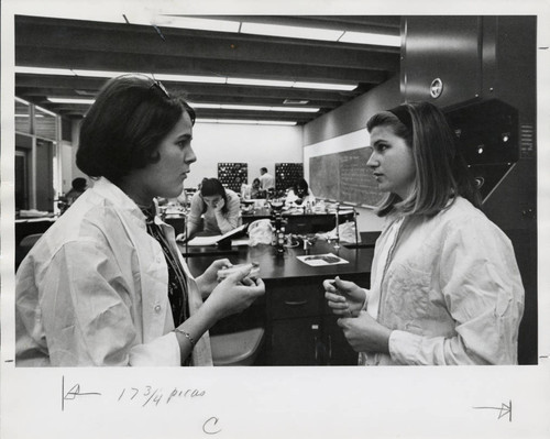 Science students, Scripps College