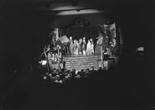 Nativity pageant, Mission Inn