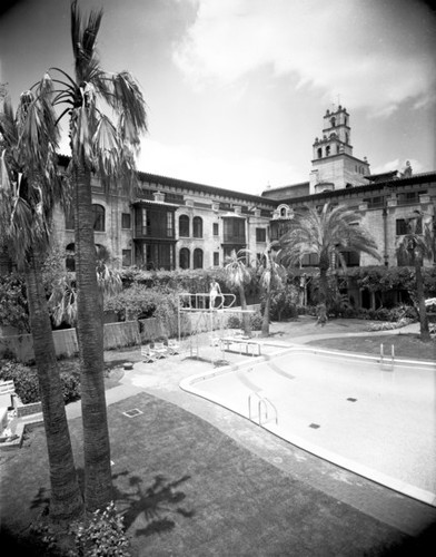 Swimming pool, Mission Inn