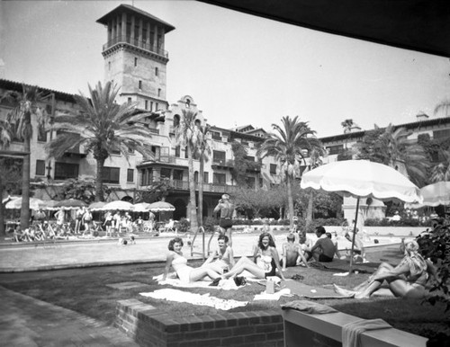 Pool party, Mission Inn