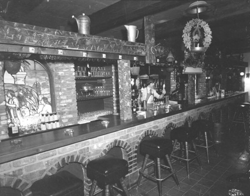 Glenwood Tavern bar