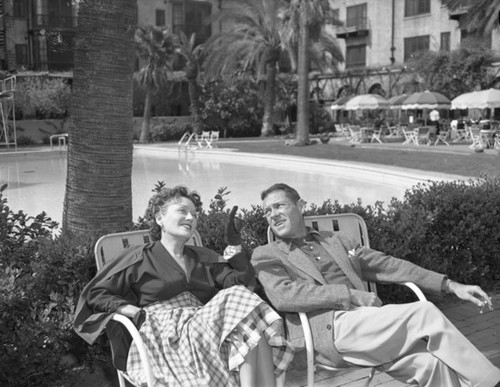 Gloria Swanson on patio, Mission Inn