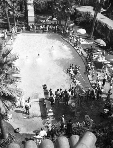 Swimming and Diving Contest, Mission Inn