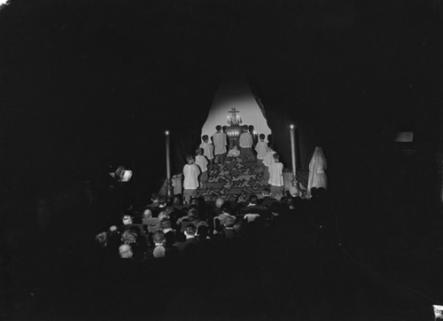 Nativity pageant, Mission Inn