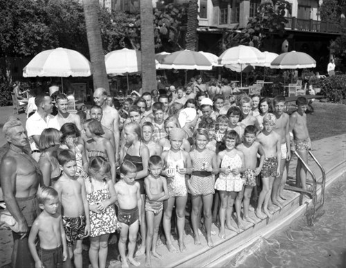 Swimming and Diving Contest, Mission Inn