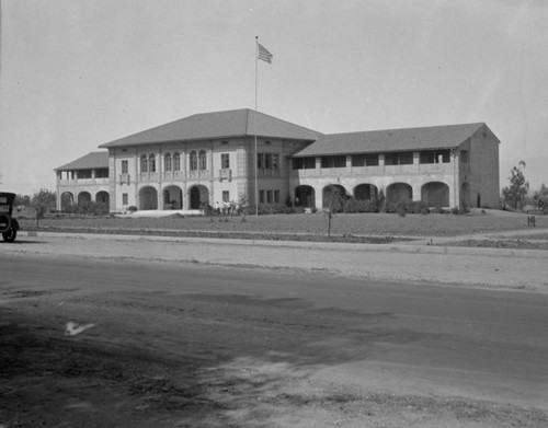 Corona High School exterior