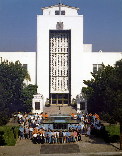 1989 - City Hall with Employee Award Recipients