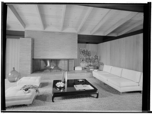 Brandow, Mr. and Mrs. George, residence. Living room