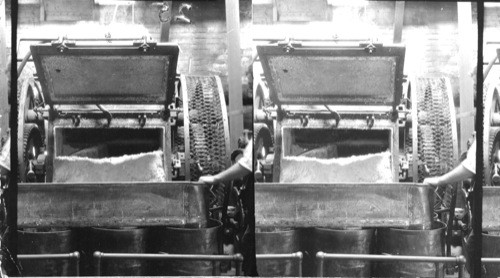 Mixing Smokeless Powder at the DuPont Smokeless Powder Plant, Carney's Point, Penn's Grove N.J. A close-up of a powder mixer in position for discharging. E.J. DuPont de Nemours & Co. Inc