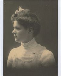 Unidentified woman (possibly Esther Bolla) about 1902