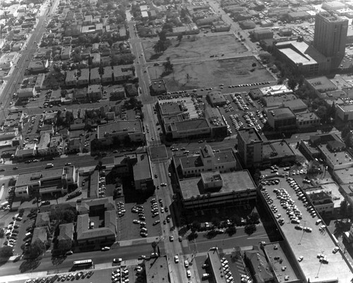 1982 - Aerial View at Olive Avenue and Third Street