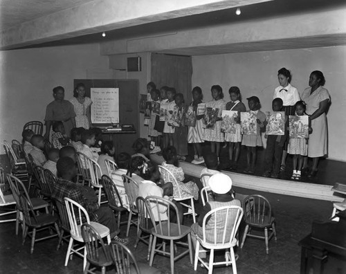 Students perform, Los Angeles, 1948