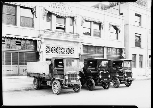 Trucks at Los Angeles Creamery. 1925