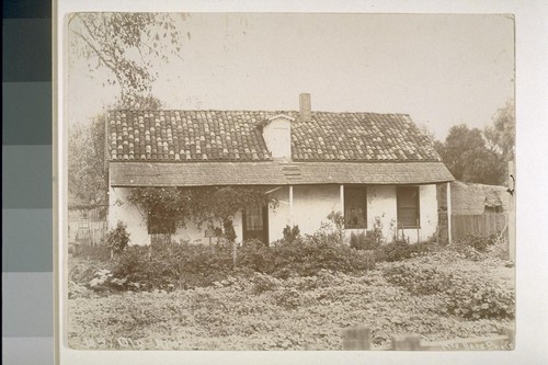 Fireplace in old home of James Kenyon west of Santa Clara