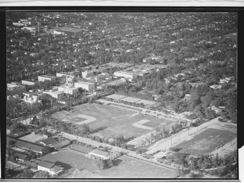 Aerial view of Pasadena. 1949