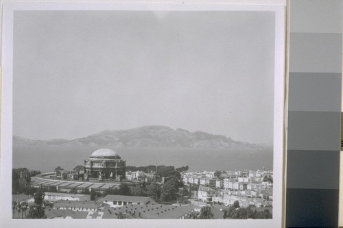 Palace of Fine Arts, San Francisco: [view of rotunda and surrounding neighborhood, with Bay in background]
