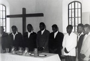 Service at the church of Chépénéhé : deacons behind the Communion table