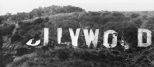 Hollywood sign damaged