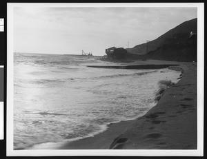 Beach groins at Las Tunas Beach which keep water from eroding from the coast, 1953