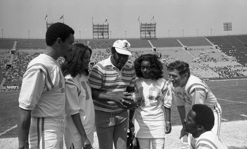 Lamonte, Marilyn McCoo, Willie, Joseph and Richard, Los Angeles, 1973