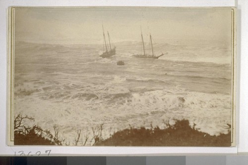 Mendocino Bay - stormy