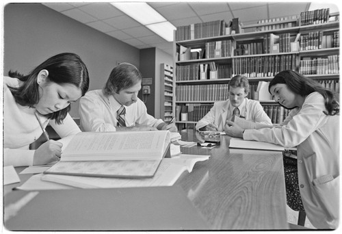 Biomedical Library students