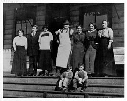Group on front porch of Union Hotel