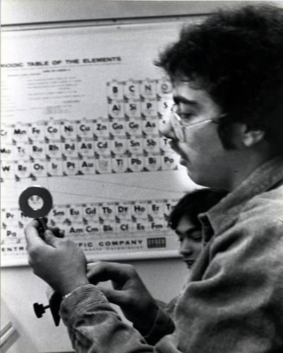 Students in science class, Pitzer College