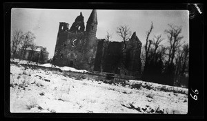 Exterior view of a damaged church in World War I-era France, ca.1916
