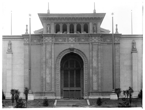 Portal, Palace of Mines and Metallurgy
