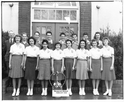 Stockton - Schools - Roosevelt: students, February 1944