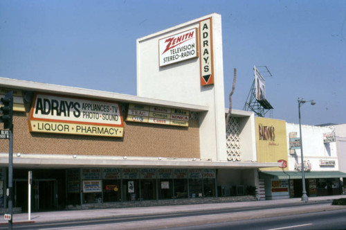 Businesses on Wilshire Boulevard