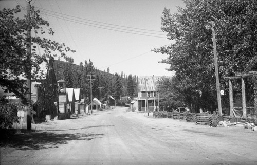 The old mining town of Johnsville, California, SV-298