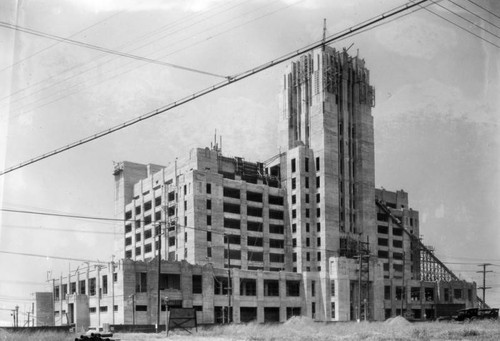 Construction of Sears building, view 1