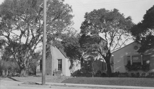 Front view of Vrendenburgh house at 1421 Emerson St. in Palo Alto