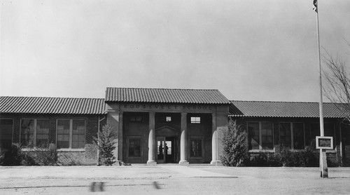 Roosevelt School, Antelope Valley