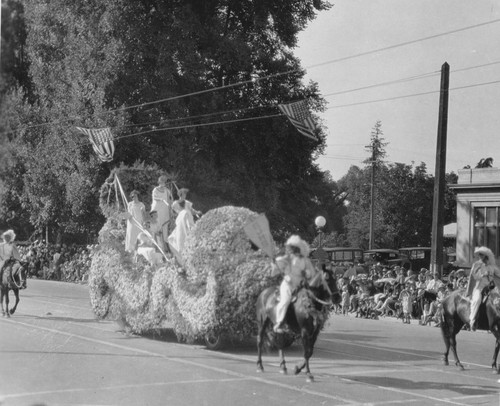 San Jose High School float