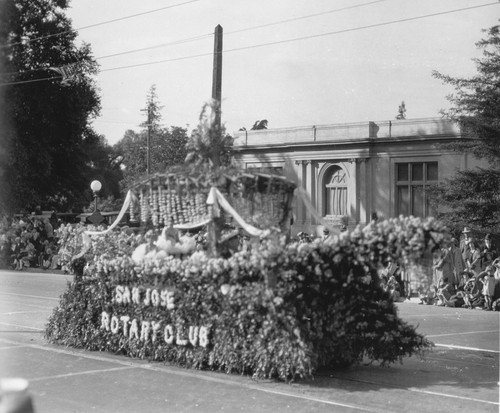 San Jose Rotary Club float