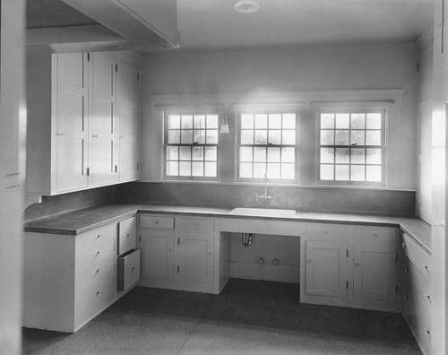 View of an empty kitchen