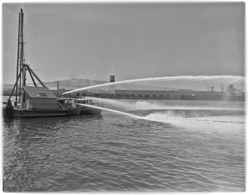 Underwriters' test of fireboat at Fellows and Stewart shipyard