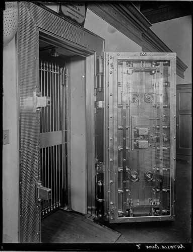 Vault door ajar, First National Bank, Artesia, California