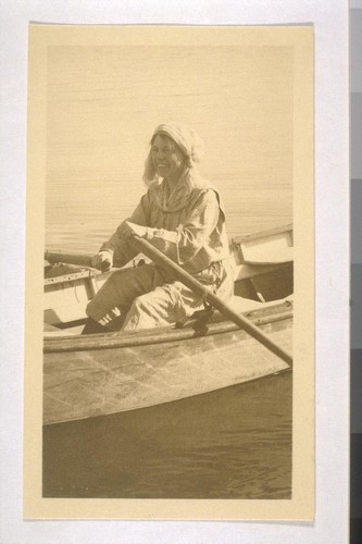 [Charmian Kittredge London on canoe.]