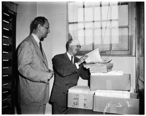 Registrar of voters, 1952