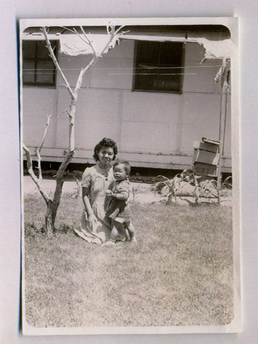 Sachiye Hata and Lillian Hata Kitagawa at the Gila River incarceration camp
