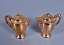 Gold teapots salt & pepper shakers